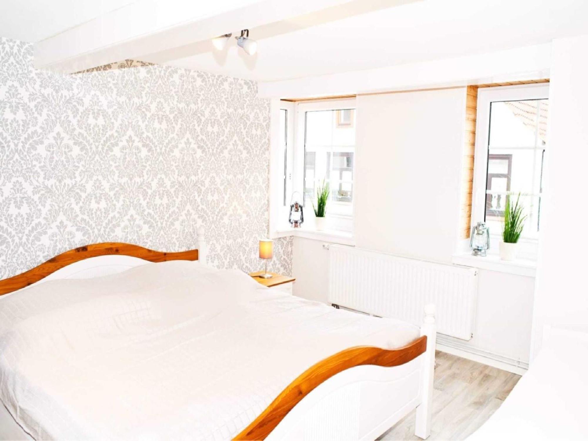 Trautes Heim Ferienwohnung Ost Maasholm Rom bilde
