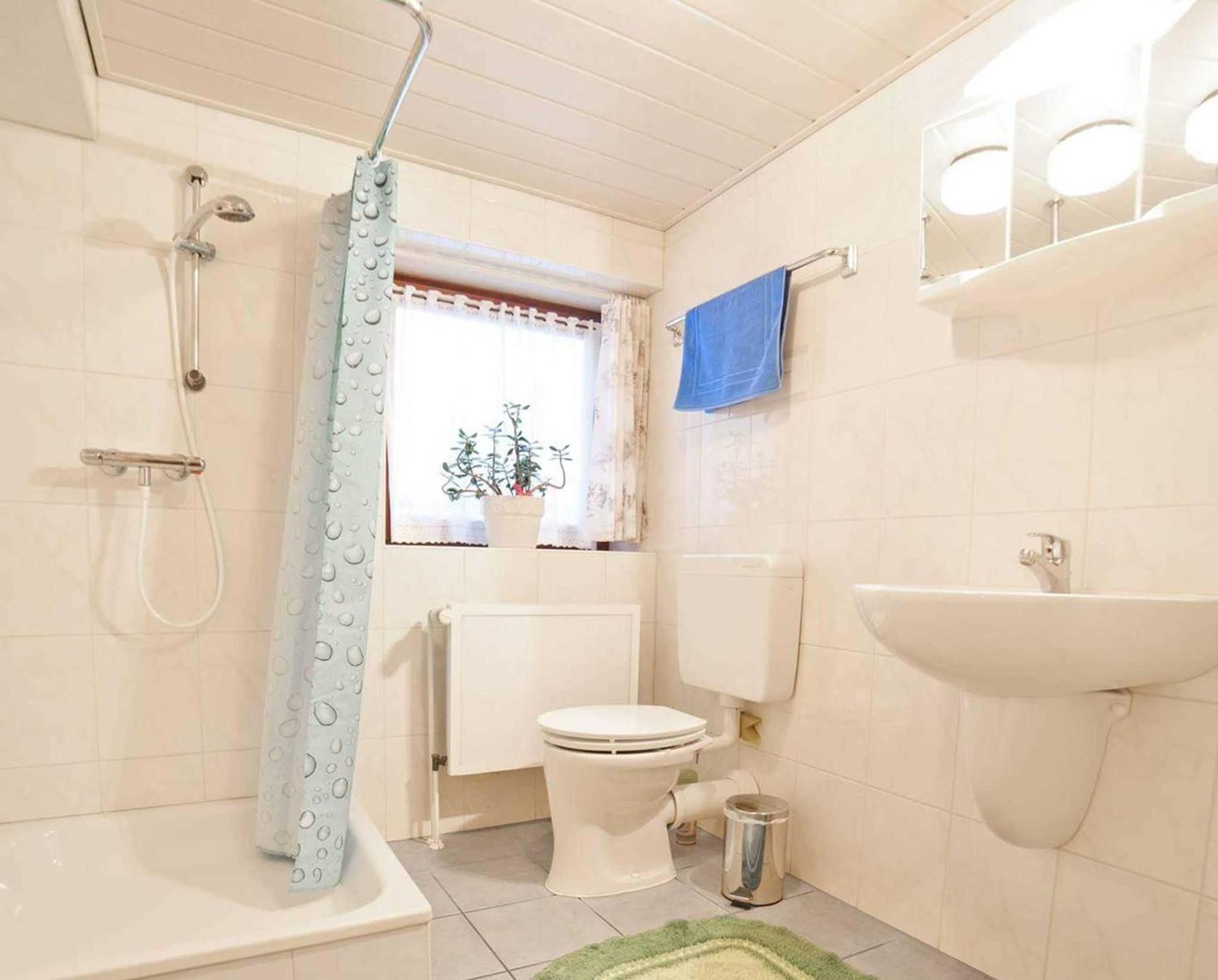Trautes Heim Ferienwohnung Ost Maasholm Rom bilde